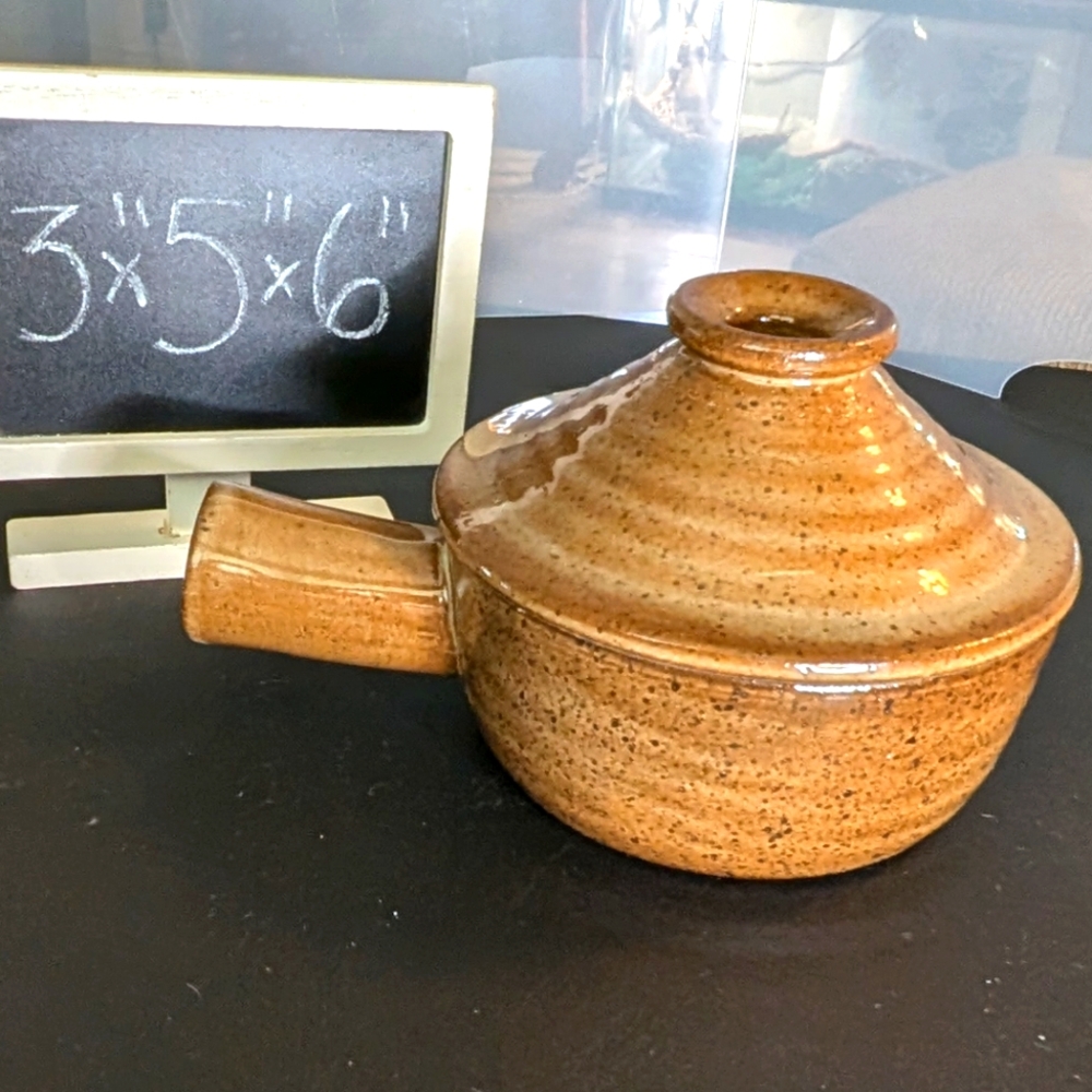 Handmade stoneware pottery tan handled oven safe soup crock w lid